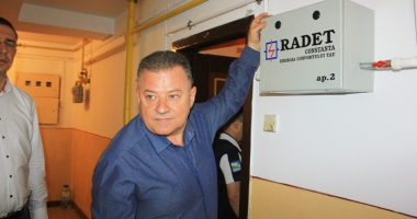 Stire din Social : RADET promite: Apă fierbinte la robinete, în numai câteva secunde
