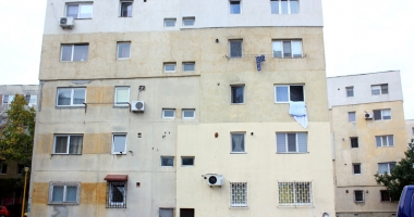Reabilitarea termică și urâțirea Constanței. "Fiecare face ce vrea. Nu se respectă legea" - 7
