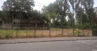 Un nou tun imobiliar la Constanța! Au ras două grădini pentru a ridica blocuri - 2