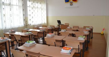 Revoltă la început de an școlar. Părinții și profesorii nu vor directorul numit de ISJ Constanța - 2