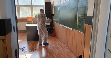Elevii de-a VIII-a și a XII-a se întorc la școală! "Suntem pregătiți și dacă va veni un singur elev!" - 4