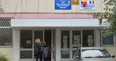 An nou, directori noi în şcolile din Constanţa. Profesorii contestă numirile făcute de inspectorat - 2