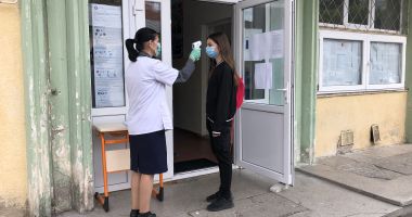 Școală în vremea pandemiei. "De examen mi-e teamă mai tare decât de coronavirus!" - 3