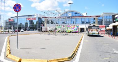 Stire din Social : Sens giratoriu pe bd. 1 Decembrie, zonă pietonală și parcare uriașă, în zona Gării Constanța
