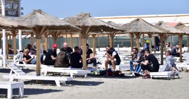 Pregătiri pentru 1 Mai! Hotelierii și cârciumarii de pe litoral se plâng de lipsa forței de muncă și controalele OPC - 2