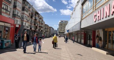 Stire din Politică-Administrație : Strada Ştefan cel Mare, în şantier. Administrația locală a început lucrările de reabilitare