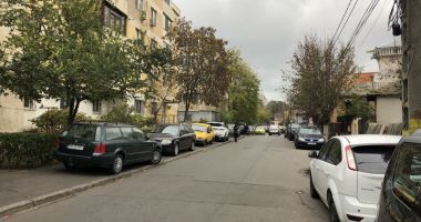 Strada "plângerii" din Constanța.  Fără trotuare, fără parcare, fără soluții… - 4