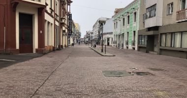 Case abandonate, afaceri ruinate, circul foamei - în buricul târgului - 3