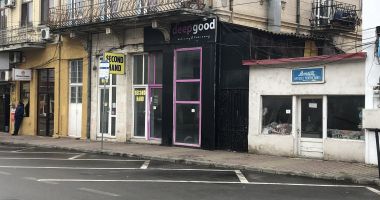 Case abandonate, afaceri ruinate, circul foamei - în buricul târgului - 10