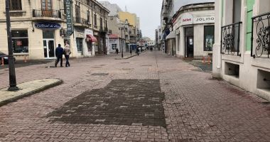Case abandonate, afaceri ruinate, circul foamei - în buricul târgului - 5