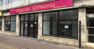 Case abandonate, afaceri ruinate, circul foamei - în buricul târgului - 6