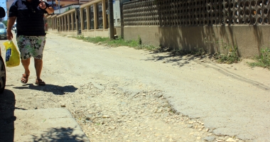 Gropi, praf și mulți nervi, în cele mai noi cartiere ale Constanței - 14