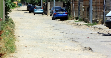 Gropi, praf și mulți nervi, în cele mai noi cartiere ale Constanței - 15