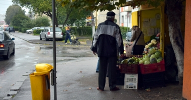 Bazarul de la colț de stradă. Constanța și civilizația - baba și mitraliera - 5