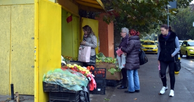 Bazarul de la colț de stradă. Constanța și civilizația - baba și mitraliera - 6