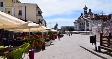 Parcuri și locuri de joacă în Mamaia, bulevard Tomis pietonal, de la Capitol până la Lupoaică - 2