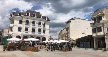 Constănțenii, nerăbdători să iasă la terasă. "Sunt multe reguli noi, va fi destul de dificil!" - 10