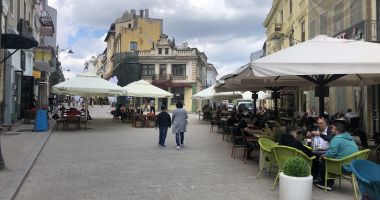 Constănțenii, nerăbdători să iasă la terasă. "Sunt multe reguli noi, va fi destul de dificil!" - 4