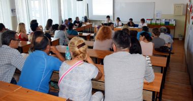 Stire din Social : Pe cine trimitem la catedră? În Constanța se prefigurează o criză fără precedent de cadre didactice