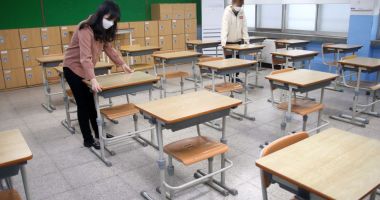 Stire din Cultură-Educație : Triaj epidemiologic, orar scurt și grupe de elevi care nu se vor întâlni între ele