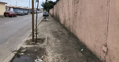 Trotuare cu pietriș, în mijlocul municipiului, și bălării uriașe, pe străzile reabilitate din Constanța - 7