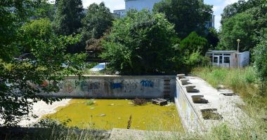 Stire din Social : Constanța, orașul fără săli de sport, piscine și terenuri de bătut mingea