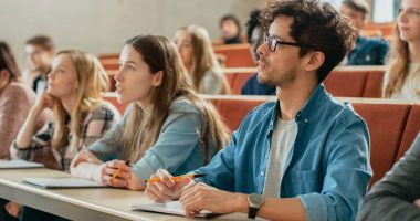 Vrei să pleci la facultate în străinătate? Olanda, ţara care „te plăteşte” să înveţi - 2