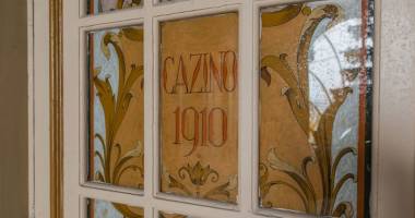 Distrugerea Cazinoului Constanța, surprinsă  de un fotograf francez - 2