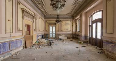 Distrugerea Cazinoului Constanța, surprinsă  de un fotograf francez - 6