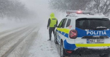 Stire din Eveniment : COD GALBEN de polei și viscol! Recomandări din partea polițiștilor constănțeni pentru un trafic în siguranță