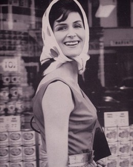 Cel mai bătrân fotomodel din UK arată incredibil și la 83 de ani! / FOTO - 3
