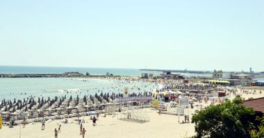 Stire din Social : Pe mâna cui au ajuns plajele de pe litoral și de ce se cere schimbarea legii