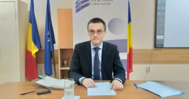 Stire din Cultură-Educație : Conflicte în cancelaria Liceului „George Călinescu”. Ce spune inspectorul general Sorin Mihai