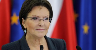 Stire din Actualitate : Polonia: Ewa Kopacz, desemnată prim-ministru. "Sunt gata să înfrunt această provocare"