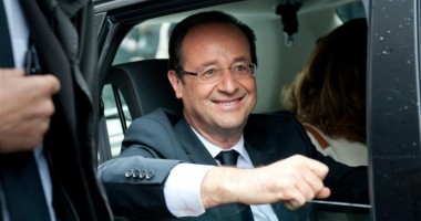 Stire din Actualitate : Francois Hollande preia președinția Franței pe 15 mai
