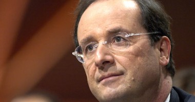 Stire din Actualitate : Cine l-a făcut  incompetent  pe François Hollande