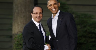 Stire din Actualitate : Francois Hollande a fost primit de Obama la Casa Albă