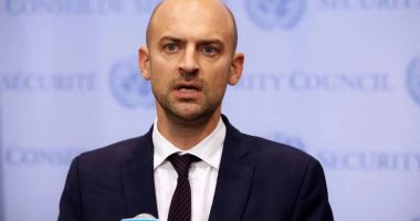 Stire din Actualitate : Șeful diplomației franceze propune ca restricțiile privind emiterea vizelor să se facă la nivel european