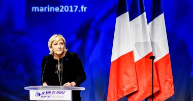 Stire din Actualitate : Franța: Marine  Le Pen vrea  să relanseze  Frontul Național