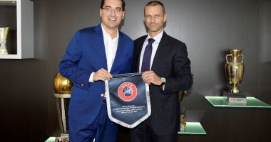 Stire din Sport : FRF se menține în proiectul EURO 2021
