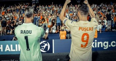 Stire din Sport : Tricourile naționalei de fotbal a României pentru JO de la Tokyo, realizate împreună cu suporterii