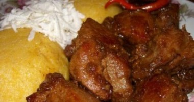 Stire din Eveniment : O constănțeancă a murit înecată cu friptură, de Crăciun