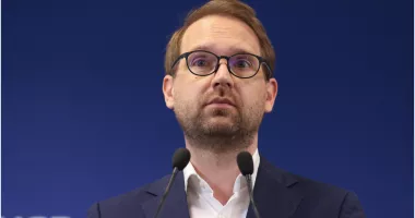 Dominic Fritz rămâne la conducerea USR. Biroul Național i-a acordat un vot unanim de încredere