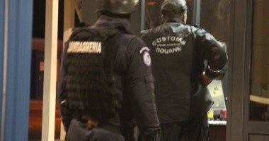Stire din Eveniment : Volkswagen cu ITP falsificat, oprit la granița cu Bulgaria