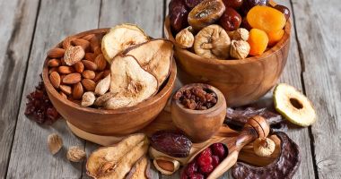 Stire din Sănătate : Diabeticii nu trebuie să consume fructe uscate cu zaharuri adăugate