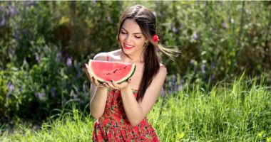 Stire din Sănătate : Fructele verii, permise diabeticilor și celor care țin dietă