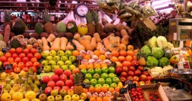 Stire din Diverse : Află care sunt fructele și legumele cu cele mai multe pesticide