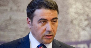 Stire din Politică-Administrație : Stelian Fuia a demisionat  din PDL. El vrea să lanseze  o platformă agrariană