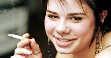 Stire din Sănătate : Tu știi de ce fumează copilul tău?