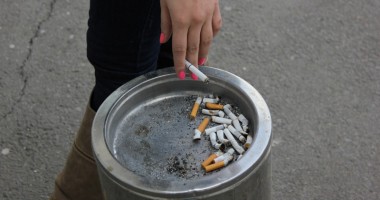 Stire din Sănătate : "Eliberează-te de efectele fumatului!"